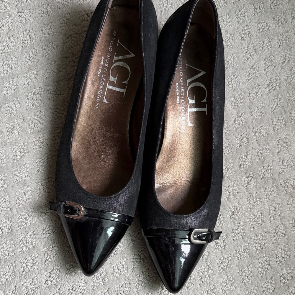 AGL Black Pointed-Toe Buckle Flats with Patent Cap